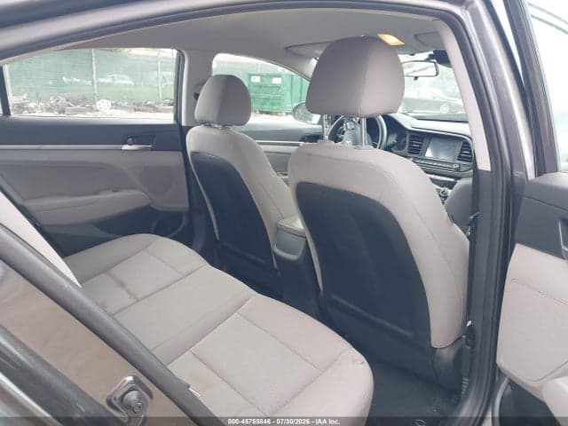 2020 HYUNDAI ELANTRA SEL 8