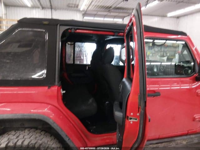 2018 JEEP WRANGLER UNLIMITED SAHARA 8
