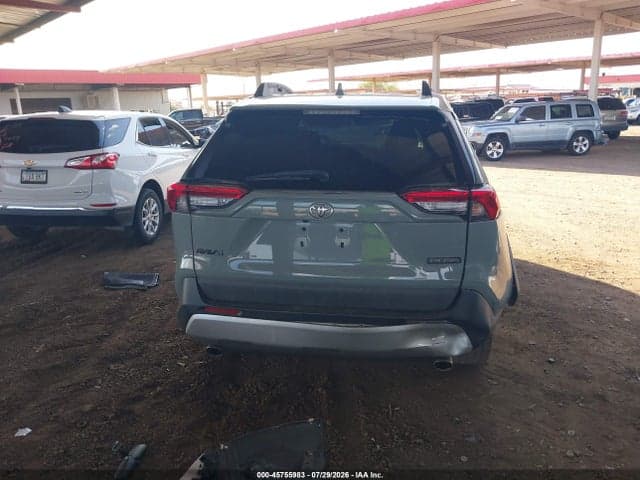 2022 TOYOTA RAV4 ADVENTURE 17