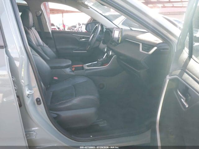 2022 TOYOTA RAV4 ADVENTURE 5