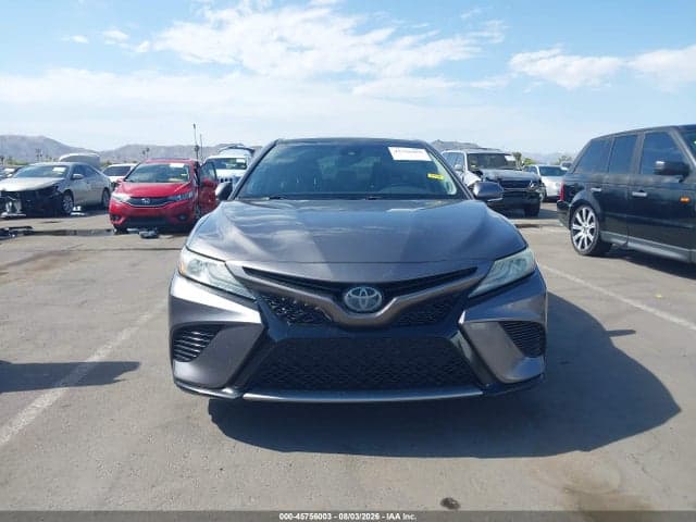 2019 TOYOTA CAMRY XSE 13