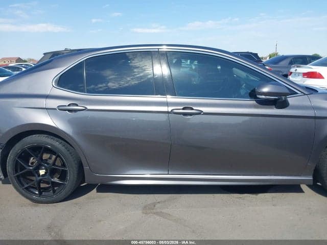 2019 TOYOTA CAMRY XSE 14
