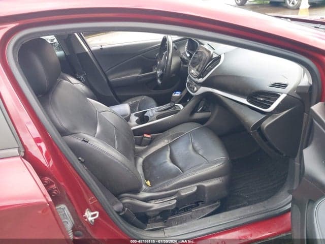 2017 CHEVROLET VOLT LT 5