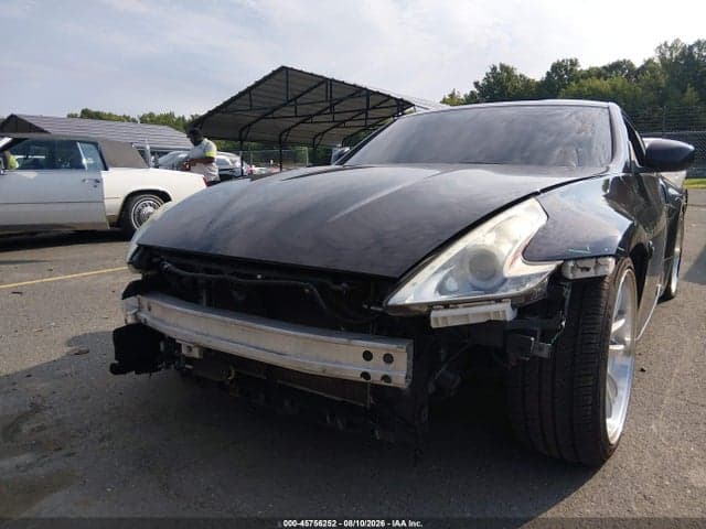2017 NISSAN 370Z 6