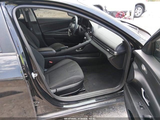 2021 HYUNDAI ELANTRA SEL 5