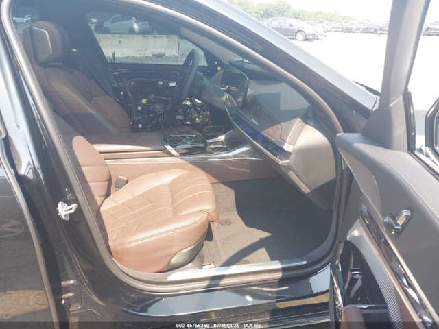 2025 BMW I7 EDRIVE50 5