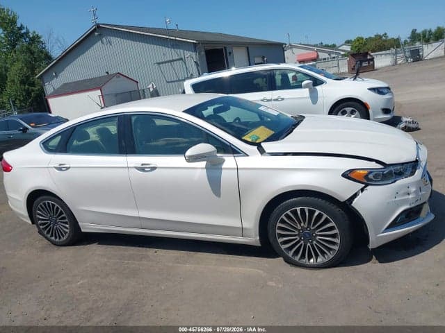 2017 FORD FUSION SE 13
