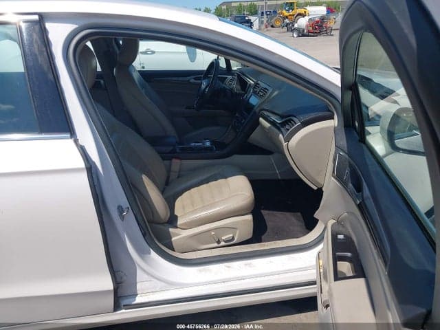 2017 FORD FUSION SE 5