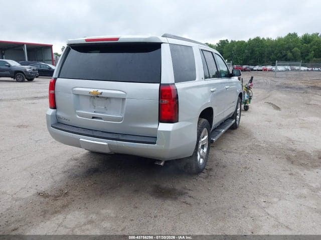 2017 CHEVROLET TAHOE LT 4