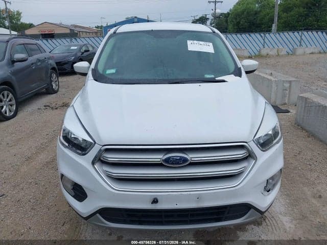 2019 FORD ESCAPE SE 12
