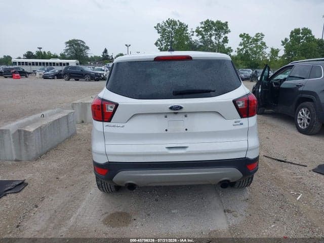2019 FORD ESCAPE SE 16