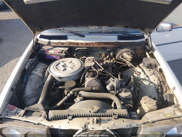 1983 MERCEDES-BENZ 240 D 10