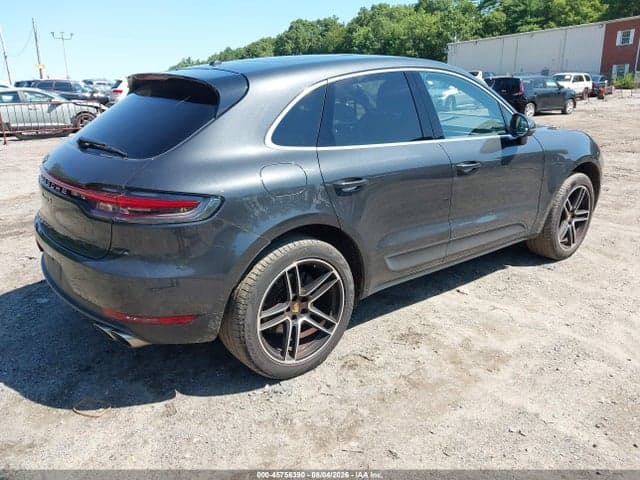 2021 PORSCHE MACAN S 4