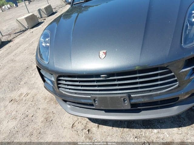 2021 PORSCHE MACAN S 10