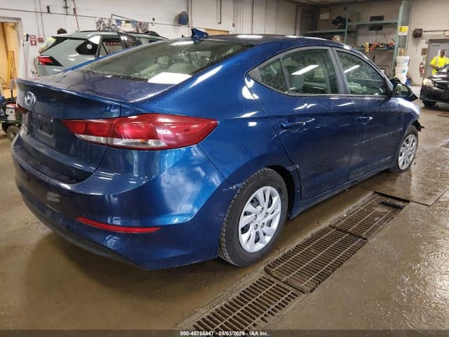 2017 HYUNDAI ELANTRA SE 4