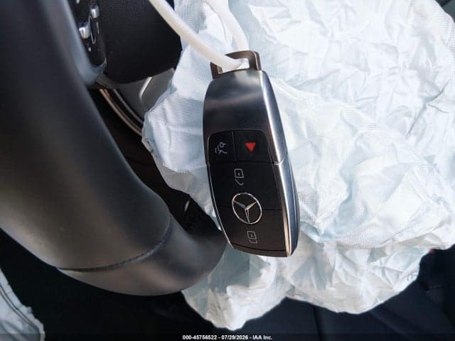 2022 MERCEDES-BENZ GLC 300 4MATIC SUV 11
