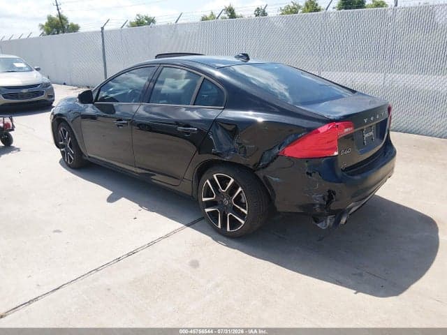 2017 VOLVO S60 T5 DYNAMIC 3