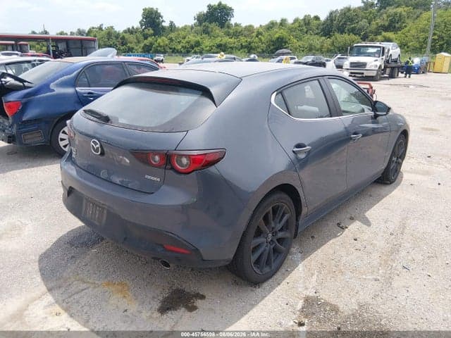 2024 MAZDA MAZDA3 4