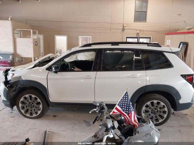 2025 HONDA PASSPORT AWD BLACK 15