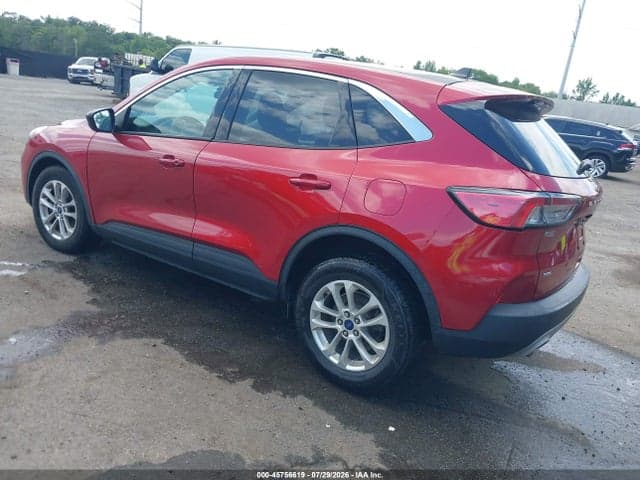 2022 FORD ESCAPE SE 3