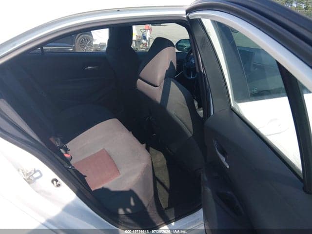 2023 TOYOTA COROLLA SE 8