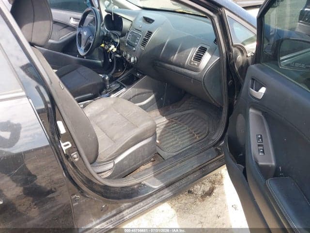 2017 KIA FORTE LX 5