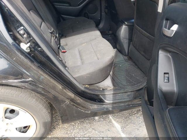 2017 KIA FORTE LX 8