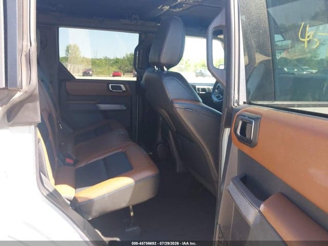 2023 FORD BRONCO OUTER BANKS 8