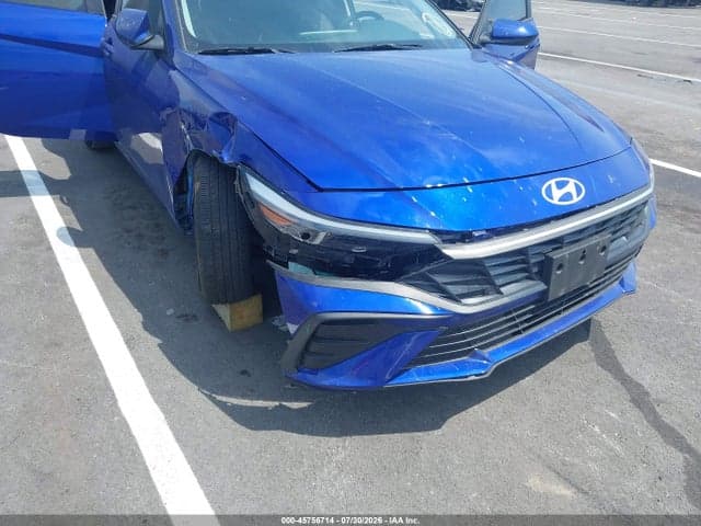 2025 HYUNDAI ELANTRA SE 6