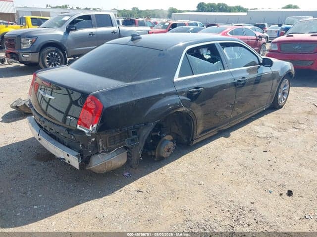 2019 CHRYSLER 300 TOURING 4