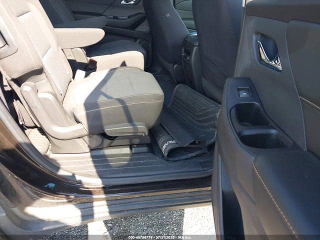 2018 CHEVROLET TRAVERSE LT CLOTH 8