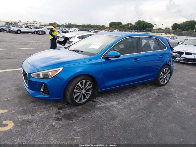 2018 HYUNDAI ELANTRA GT 2