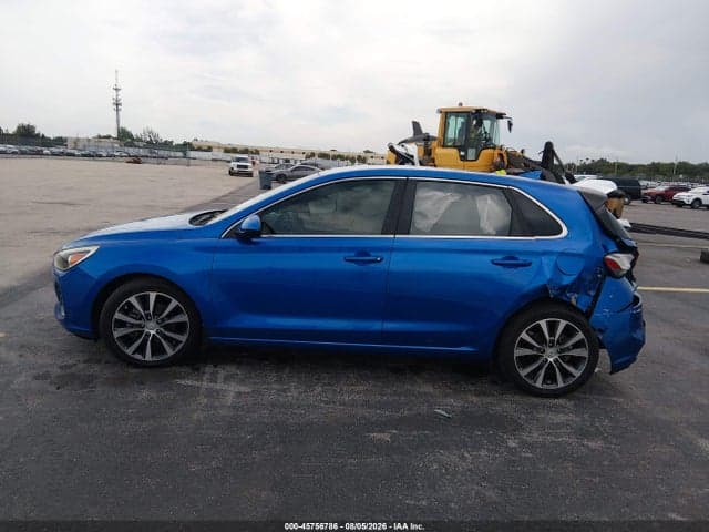 2018 HYUNDAI ELANTRA GT 14