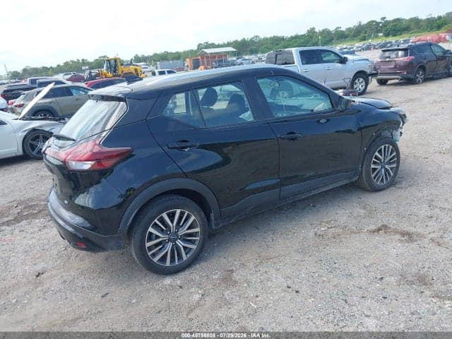 2023 NISSAN KICKS SV XTRONIC CVT 4