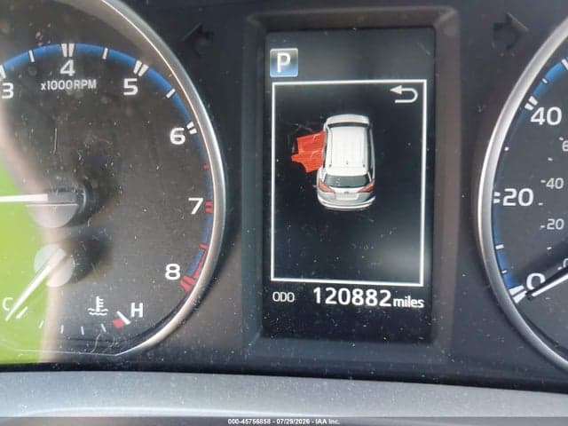 2017 TOYOTA RAV4 LE 7