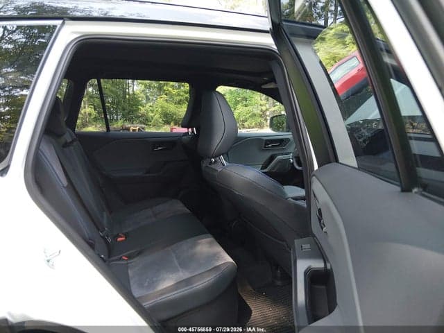 2026 TOYOTA RAV4 XSE 8