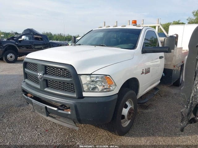 2018 RAM 3500 CHASSIS TRADESMAN/SLT 2