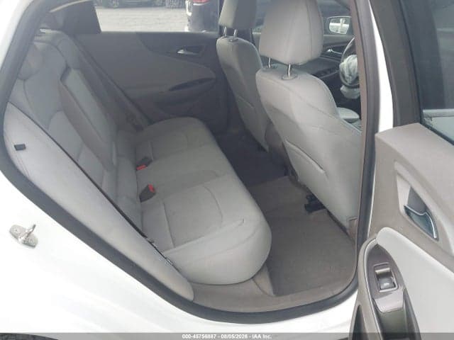 2017 CHEVROLET MALIBU LS 8