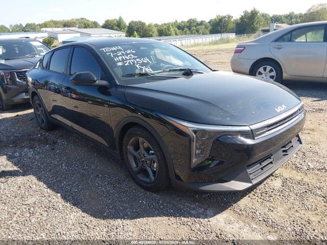 2026 KIA K4 LXS 1