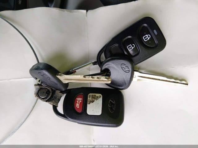 2017 HYUNDAI ELANTRA SE 11