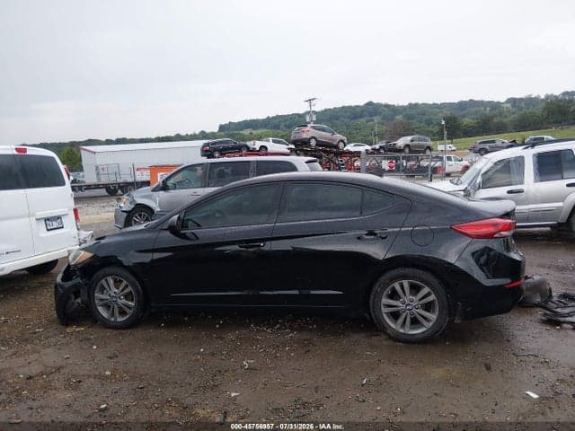 2017 HYUNDAI ELANTRA SE 14