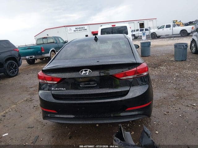 2017 HYUNDAI ELANTRA SE 16