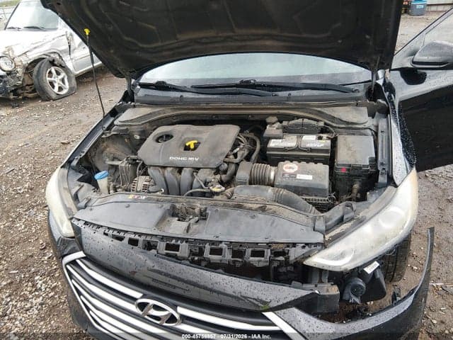 2017 HYUNDAI ELANTRA SE 10