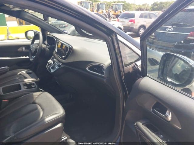 2025 CHRYSLER PACIFICA SELECT 5