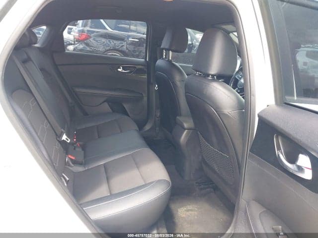 2021 KIA FORTE GT-LINE 8