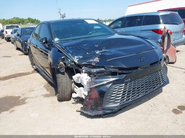 2025 TOYOTA CAMRY SE 1