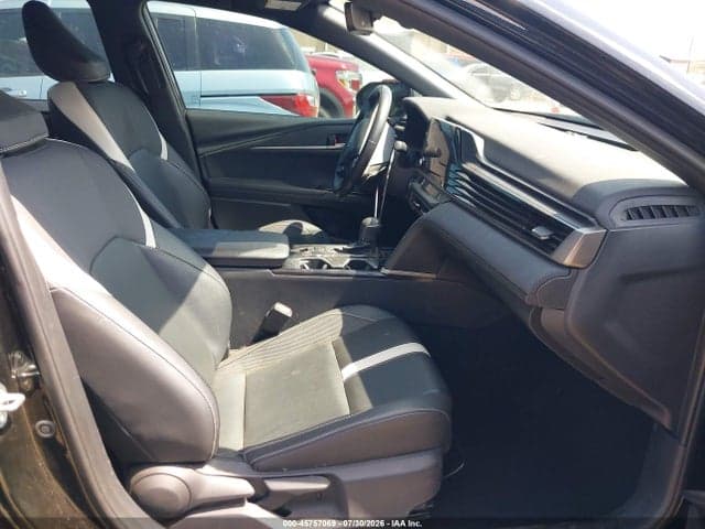 2025 TOYOTA CAMRY SE 5