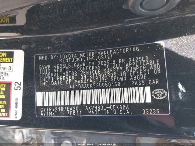 2025 TOYOTA CAMRY SE 9