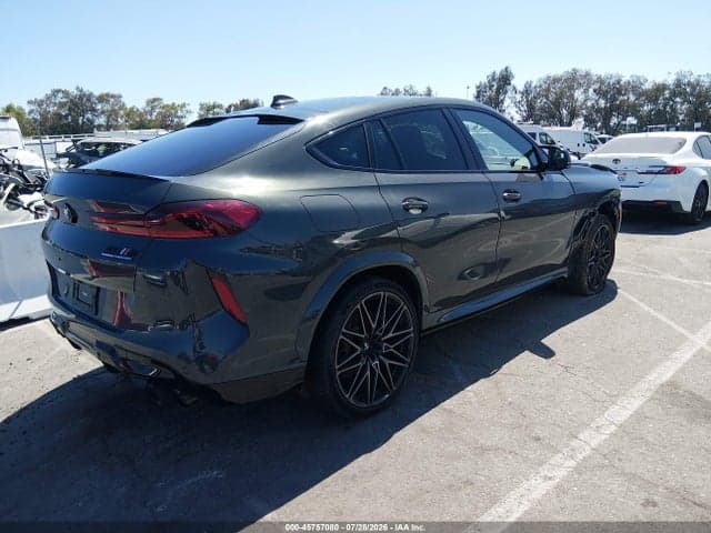 2022 BMW X6 M 4