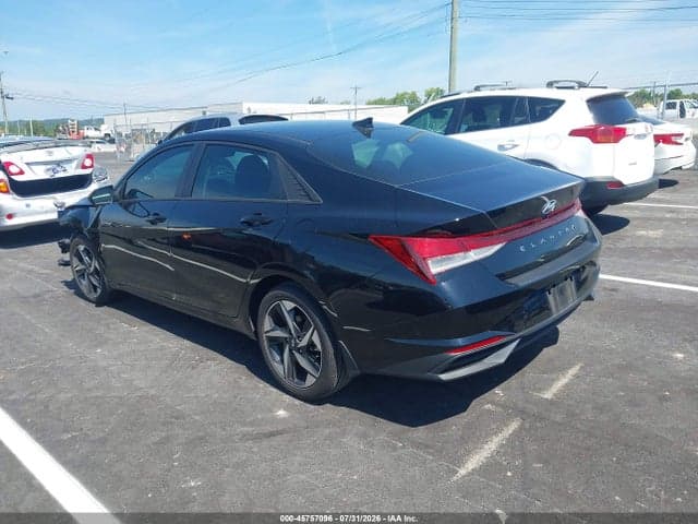 2023 HYUNDAI ELANTRA SEL 3